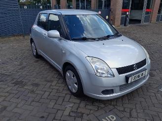  Suzuki Swift  2006/11