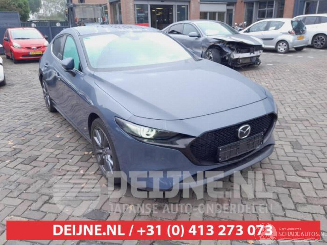 Mazda 3 3 Sport (BP), Hatchback, 2018 2.0 e-SkyActiv-G 150 16V