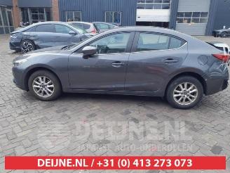 Mazda 3 3 (BM/BN), Sedan, 2013 / 2019 2.2 SkyActiv-D 150 16V picture 4