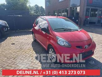 Coche siniestrado Toyota Aygo Aygo (B10), Hatchback, 2005 / 2014 1.0 12V VVT-i 2006/3