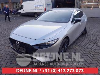 Mazda 3 3 Sport (BP), Hatchback, 2018 2.0 SkyActiv-X M Hybrid 16V picture 3