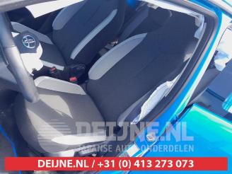 Toyota Aygo Aygo (B40), Hatchback, 2014 1.0 12V VVT-i picture 14