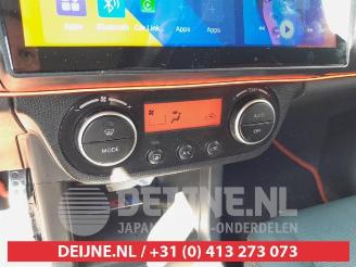 Suzuki Swift Swift (ZA/ZC/ZD1/2/3/9), Hatchback, 2005 / 2015 1.6 Sport VVT 16V picture 15