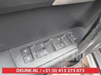 Chevrolet Captiva Captiva (C100), SUV, 2006 / 2011 2.4 16V 4x2 picture 12