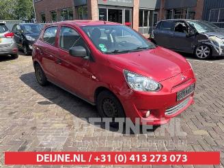 Coche siniestrado Mitsubishi Space-star Space Star (A0), Hatchback, 2012 1.0 12V 2013/5