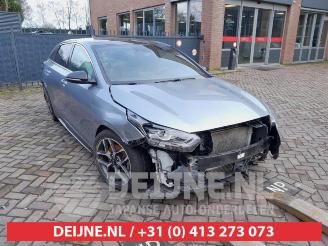 Salvage car Kia Pro cee d Proceed (CD), Combi 5-drs, 2018 1.4 T-GDI 16V 2019/12