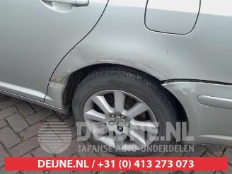 Toyota Avensis Avensis Wagon (T25/B1E), Combi, 2003 / 2008 2.0 16V D-4D-F picture 5
