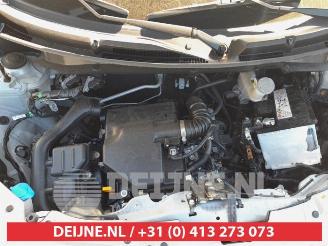 Suzuki Swift Swift (ZCE/ZDE), Hatchback 5-drs, 2023 1.2 VVT 12V Hybrid picture 27