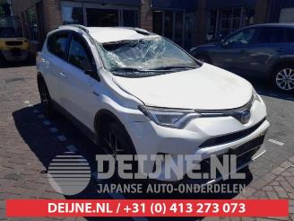 Uttjänta bilar auto Toyota Rav-4 RAV4 (A4), Terreinwagen, 2012 / 2019 2.5 Hybrid 16V VVT-i 4x4 2017/10