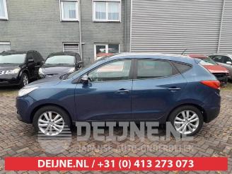 Hyundai Ix35 iX35 (LM), SUV, 2009 / 2015 2.0 16V picture 4