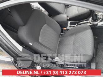 Mitsubishi ASX ASX, SUV, 2010 / 2023 1.6 MIVEC 16V picture 17