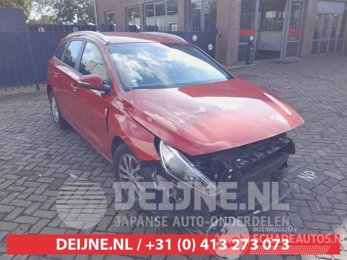 Hyundai I-30 i30 Wagon (PDEF), Combi, 2017 1.4 T-GDI 16V