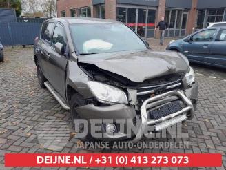 Salvage car Toyota Rav-4 RAV4 (A3), Terreinwagen, 2005 / 2012 2.0 16V Valvematic 4x4 2009/7