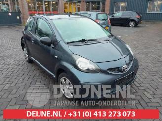 Coche siniestrado Toyota Aygo Aygo (B10), Hatchback, 2005 / 2014 1.0 12V VVT-i 2007/2