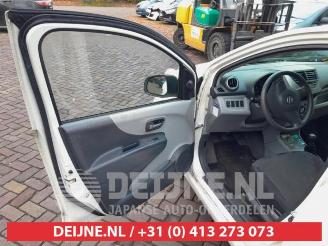 Suzuki Alto Alto, Hatchback 5-drs, 2009 1.0 12V picture 10