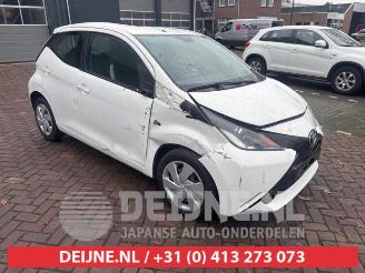 Purkuautot passenger cars Toyota Aygo Aygo (B40), Hatchback, 2014 1.0 12V VVT-i 2017/10
