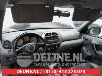 Toyota Rav-4 RAV4 (A2), Terreinwagen, 2000 / 2005 2.0 16V VVT-i 4x4 picture 18