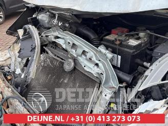 Toyota Yaris Yaris II (P9), Hatchback, 2005 / 2014 1.3 16V VVT-i picture 23