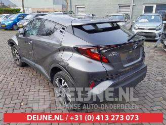 Toyota C-HR C-HR (X1,X5), SUV, 2016 1.8 16V Hybrid picture 5