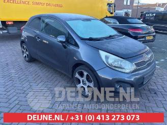  Kia Rio Rio III (UB), Hatchback, 2011 / 2017 1.2 CVVT 16V 2012/3