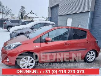 Toyota Yaris Yaris III (P13), Hatchback, 2010 / 2020 1.5 16V Hybrid picture 4