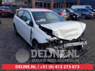 Purkuautot passenger cars Toyota Auris Auris (E18), Hatchback 5-drs, 2012 / 2019 1.8 16V Hybrid 2015