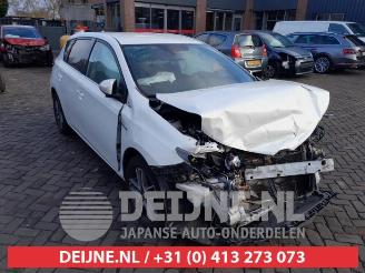 Autoverwertung Toyota Auris Auris (E18), Hatchback 5-drs, 2012 / 2019 1.8 16V Hybrid 2015