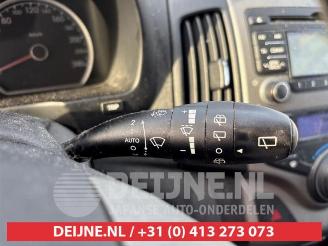 Hyundai I-30 i30 Crosswagon (WWH), Combi, 2007 / 2012 1.6 CVVT 16V picture 12