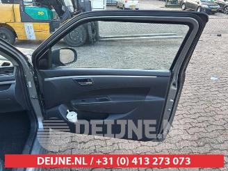 Suzuki Swift Swift (ZA/ZC/ZD), Hatchback, 2010 / 2017 1.6 Sport VVT 16V picture 17