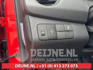 Hyundai I-10 i10 (B5), Hatchback, 2013 / 2019 1.0 12V picture 17