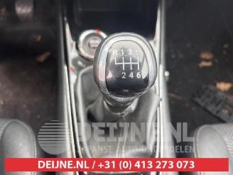 Nissan Pulsar Pulsar (C13), Hatchback, 2013 1.2 DIG-T 16V picture 11