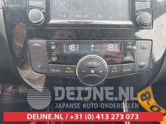 Nissan Pulsar Pulsar (C13), Hatchback, 2013 1.2 DIG-T 16V picture 10