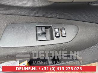 Toyota Auris Auris (E15), Hatchback, 2006 / 2012 1.4 VVT-i 16V picture 14