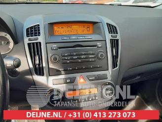 Kia Cee d Cee'd (EDB5), Hatchback 5-drs, 2006 / 2012 1.4 CVVT 16V picture 16