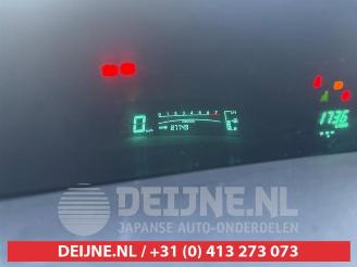 Toyota Yaris Yaris II (P9), Hatchback, 2005 / 2014 1.0 12V VVT-i picture 9