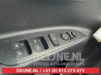 Kia Stonic Stonic (YB), SUV, 2017 1.4 MPI 16V picture 14