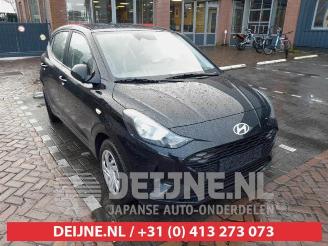 Vrakbiler auto Hyundai I-10 i10, Hatchback, 2019 1.0 12V 2024/12