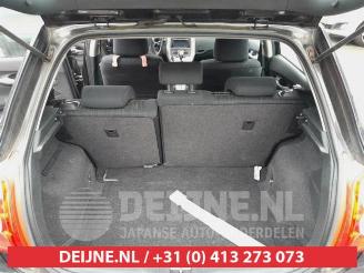 Toyota Auris Auris (E15), Hatchback, 2006 / 2012 1.6 Dual VVT-i 16V picture 12
