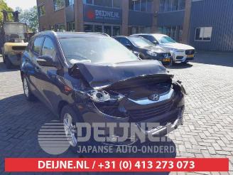 Coche siniestrado Hyundai Ix35 iX35 (LM), SUV, 2009 / 2015 2.0 16V 2011/1