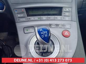 Toyota Prius Prius (ZVW3), Hatchback, 2009 / 2016 1.8 16V Plug-in picture 22