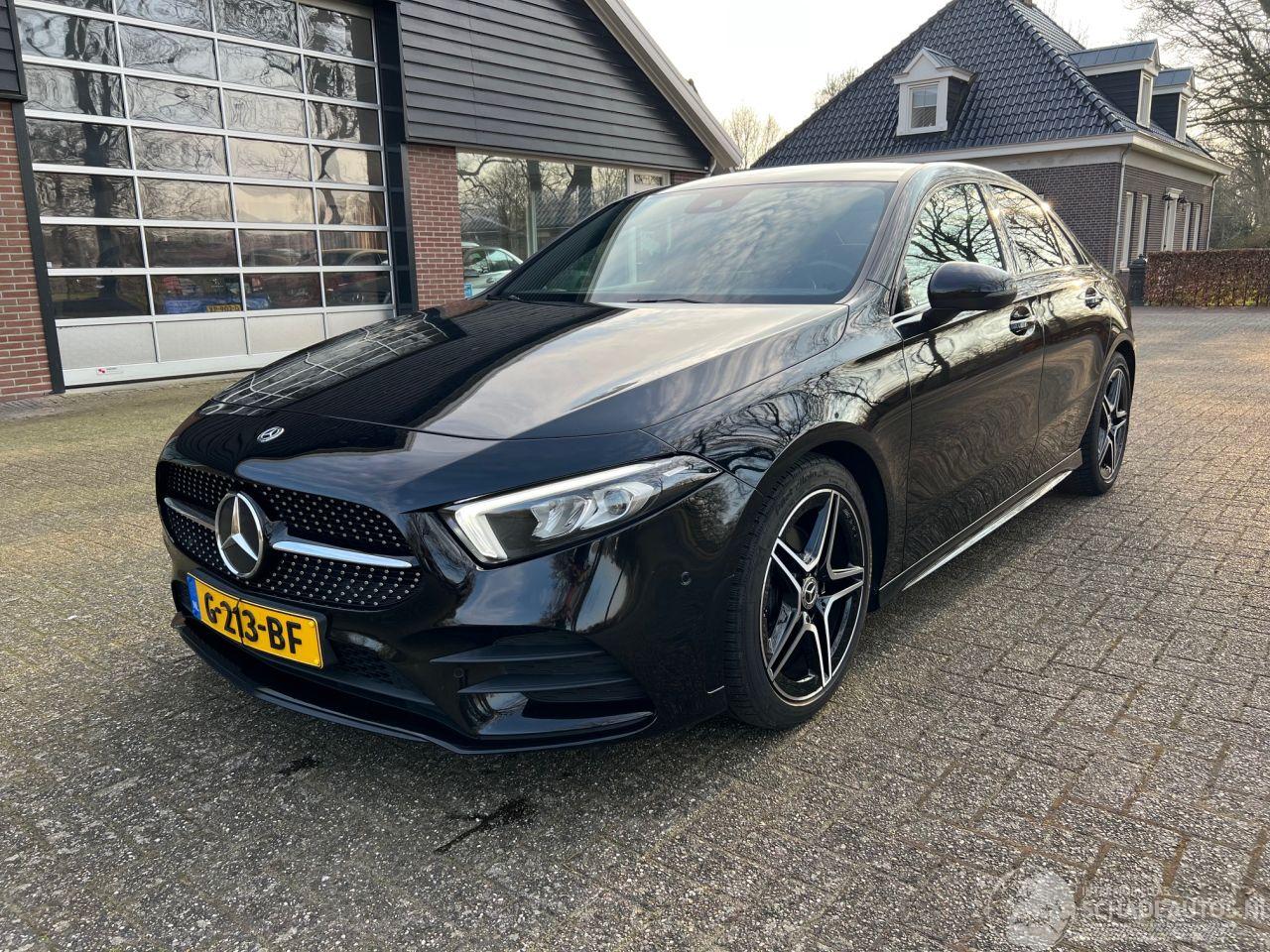 Mercedes A-klasse 200 AMG Night Edition