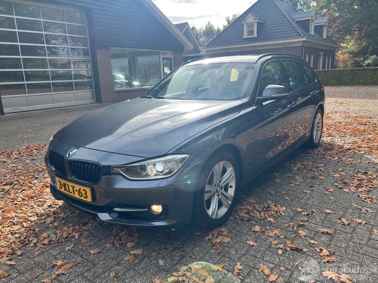 BMW 3-serie 320i Executive Sport Aut.