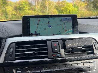 BMW 3-serie 320i Executive Sport Aut. picture 10