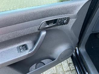 Volkswagen Caddy maxi 1.6 tdi 75kw picture 9