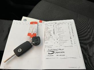 Volkswagen Up! move up picture 19