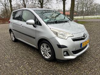Schadeauto Toyota Verso S 1.3 Dynamic Automaat 2013/12