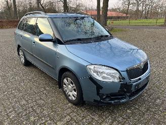 Skoda Fabia 1.6 16v Ambiente picture 6