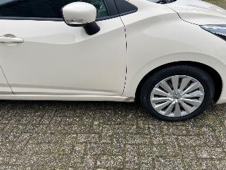 Nissan Micra 1.0 IG-T Acenta picture 16