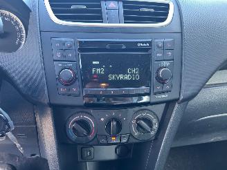 Suzuki Swift 1.2 Comfort Easss picture 12