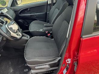 Kia Venga 1.6 Automaat ExecutiveLine picture 8